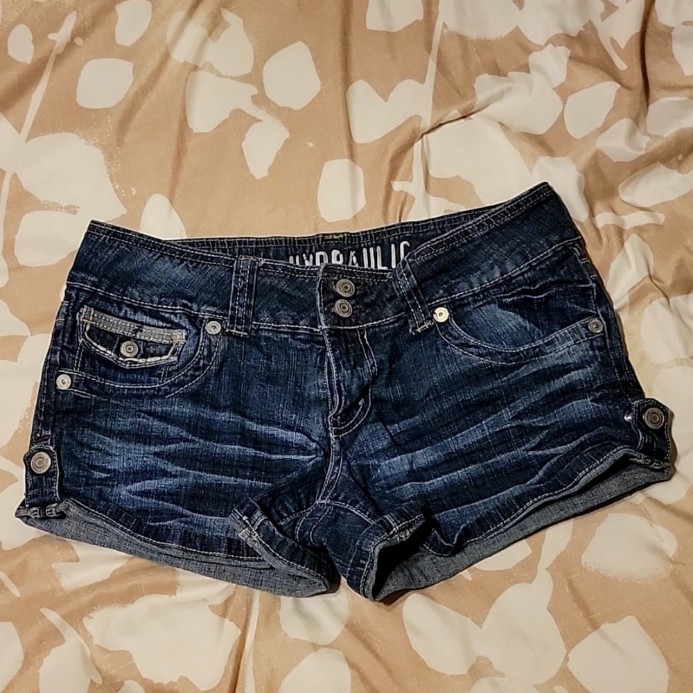 Size 9/10 Dark wash denim short